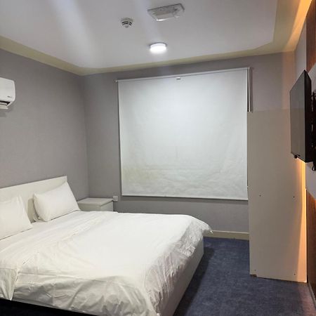 معيذر للشقق المفروشه Doha Exterior photo